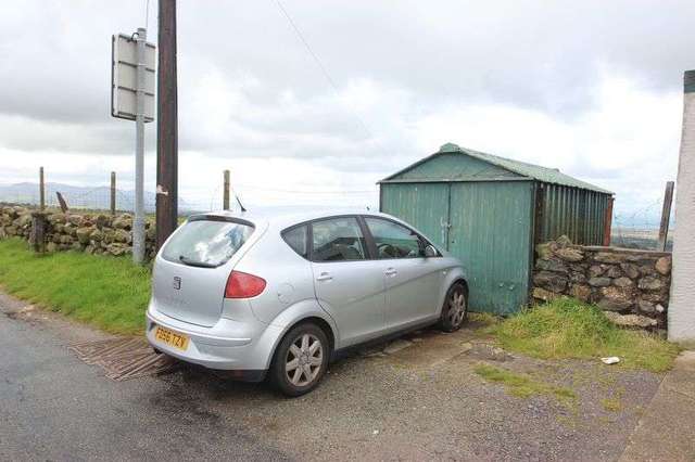  Image of 3 bedroom Semi-Detached house for sale in Rhosgadfan Rhosgadfan Caernarfon LL54 at Caernarfon, LL54 7LA