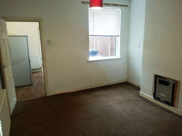  Image of 3 bedroom Terraced house to rent in Richards Street Darlaston Wednesbury WS10 at Wednesbury, WS10 8AL