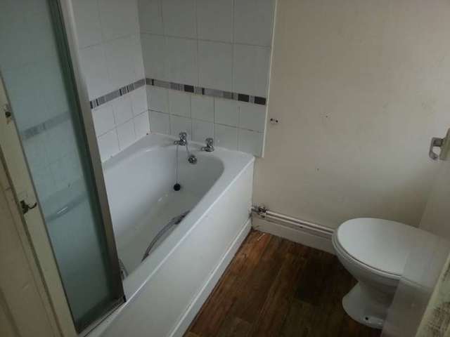  Image of 3 bedroom Terraced house to rent in Richards Street Darlaston Wednesbury WS10 at Wednesbury, WS10 8AL