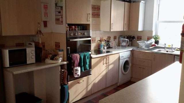  Image of 4 bedroom Detached house to rent in Richmond Dale Clifton Bristol BS8 at Richmond Dale  Bristol, BS8 2UB