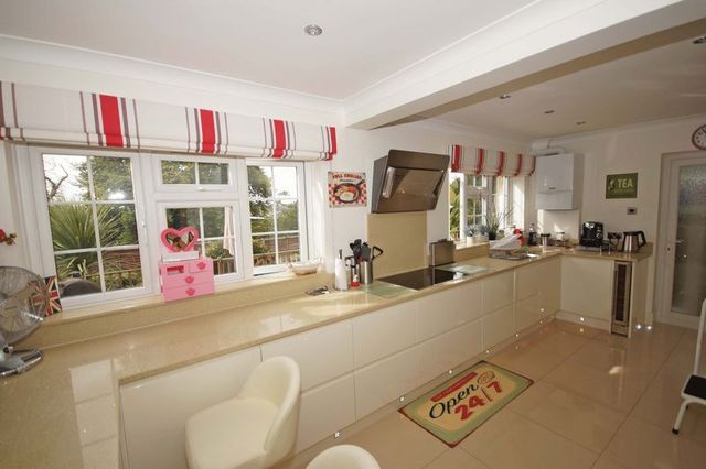  Image of 5 bedroom Detached house for sale in Ridge Way High Wycombe HP13 at Ridge Way  High Wycombe, HP13 5BE