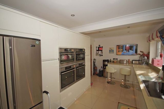 Image of 5 bedroom Detached house for sale in Ridge Way High Wycombe HP13 at Ridge Way  High Wycombe, HP13 5BE
