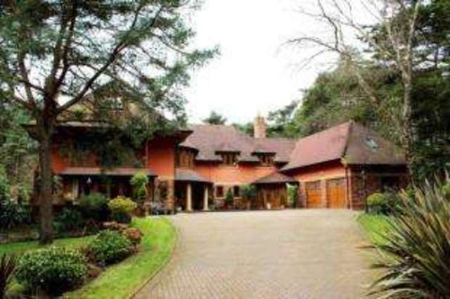  Image of 7 bedroom Detached house for sale in Avon Avenue Ringwood BH24 at Ringwood Hampshire St Ives, BH24 2BQ