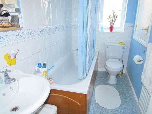  Image of 2 bedroom Semi-Detached house to rent in Riviera Drive Croxteth Liverpool L11 at Riviera Drive  Liverpool, L11 4UR