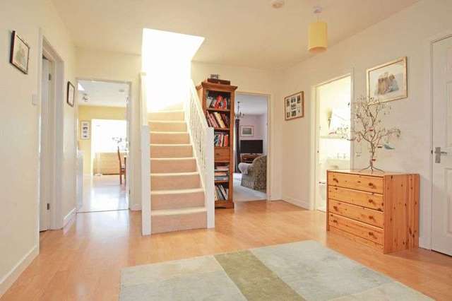  Image of 4 bedroom Property for sale in Elm Tree Gardens Romsey SO51 at Elm Tree Gardens  Romsey, SO51 5SU