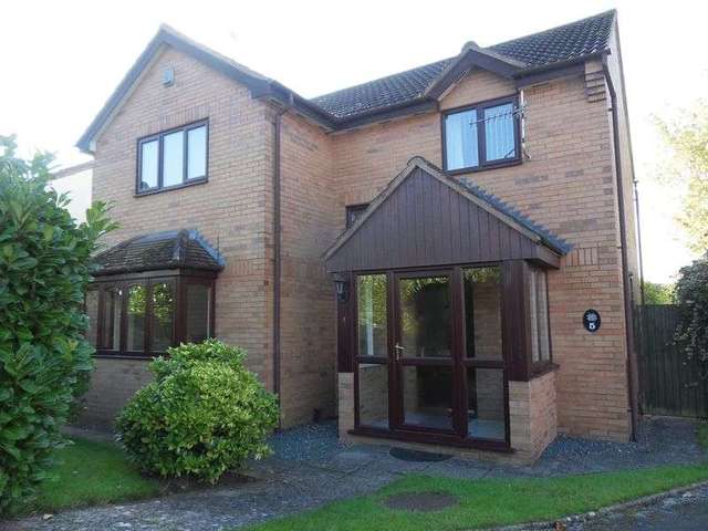 Image of 4 bedroom Detached house to rent in Vaga Crescent Ross-on-Wye HR9 at Vaga Crescent  Ross-On-Wye, HR9 7RQ