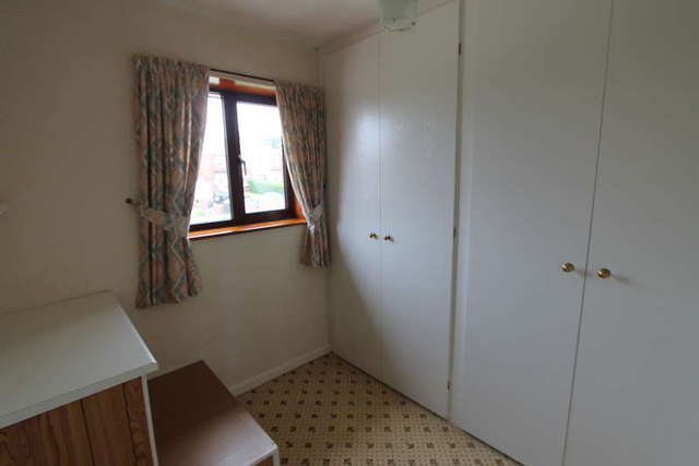  Image of 3 bedroom Semi-Detached house to rent in Rotherham Road Monk Bretton Barnsley S71 at Barnsley Carlton, S71 1UL