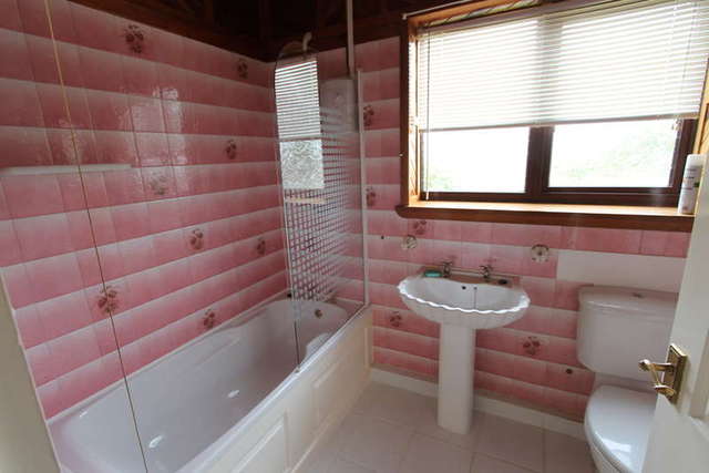  Image of 3 bedroom Semi-Detached house to rent in Rotherham Road Monk Bretton Barnsley S71 at Barnsley Carlton, S71 1UL
