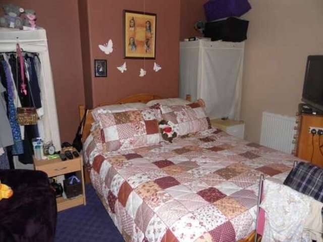  Image of 2 bedroom Terraced house for sale in Row Street Huddersfield HD4 at Huddersfield West Yorkshire Huddersfield, HD4 5BB