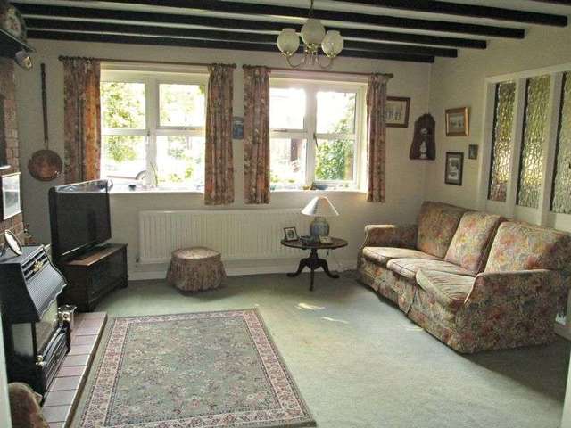  Image of 4 bedroom Detached house for sale in Sanders Close Braunston Daventry NN11 at Sanders Close  Braunston, NN11 7JW
