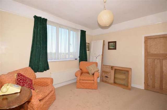  Image of 3 bedroom Bungalow for sale in Sandwich Road Ash Canterbury CT3 at Ash Canterbury Canterbury, CT3 2AH