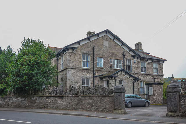  Image of 2 bedroom Flat to rent in Ivy Garth Sedbergh Road Kendal LA9 at Sedbergh Road Kendal Kendal, LA9 6AR
