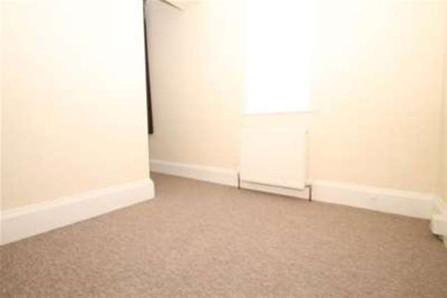  Image of 3 bedroom Detached house to rent in Sedgeway London SE6 at London, SE6 1JR