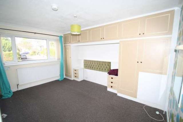  Image of 3 bedroom Detached house to rent in Shelfield Lane Rochdale OL11 at Rochdale OL11 5YD Rochdale, OL11 5YD