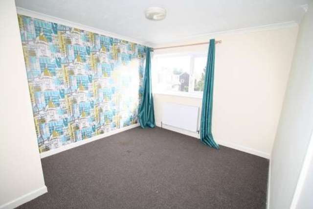  Image of 3 bedroom Detached house to rent in Shelfield Lane Rochdale OL11 at Rochdale OL11 5YD Rochdale, OL11 5YD