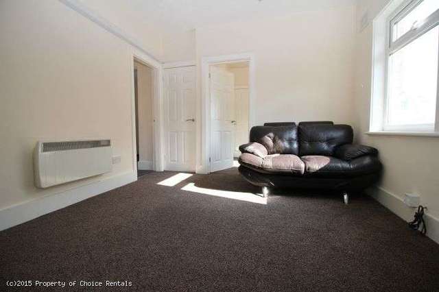  Image of 2 bedroom Flat to rent in Sherbourne Road Blackpool FY1 at Blackpool FY1 2PW Blackpool, FY1 2PW