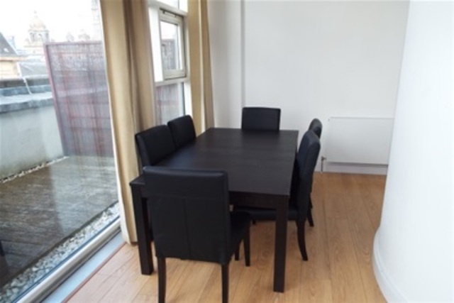  Image of 2 bedroom Flat to rent in Ingram Street Glasgow G1 at Merchant City Glasgow Glasgow, G1 1DW