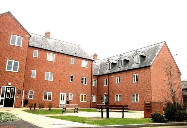  Image of 1 bedroom Flat to rent in Simpson Square St. Michaels Street Shrewsbury SY1 at Simpson Square St. Michaels Street Shrewsbury, SY1 2EQ