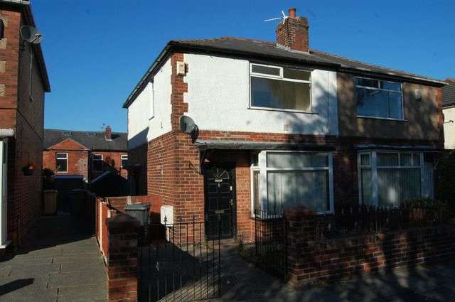  Image of 3 bedroom Semi-Detached house to rent in Smedley Avenue Bolton BL3 at Smedley Avenue  Bolton, BL3 2DP
