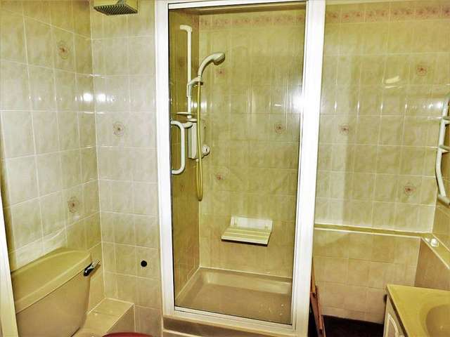  Image of 1 bedroom Retirement Property for sale in Bellbanks Road Hailsham BN27 at Bellbanks Road  Hailsham, BN27 2AT