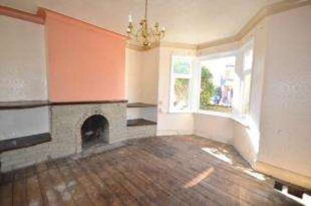  Image of 4 bedroom Semi-Detached house for sale in Victoria Road Southend-on-Sea SS1 at Southend-On-Sea Essex Southchurch, SS1 2TB