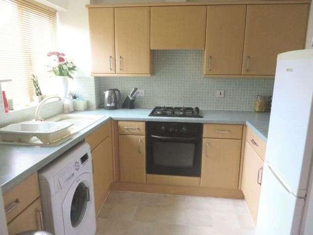  Image of 2 bedroom Terraced house to rent in Speakers Close Tividale Oldbury B69 at Speakers Close Tividale Oldbury, B69 1UX