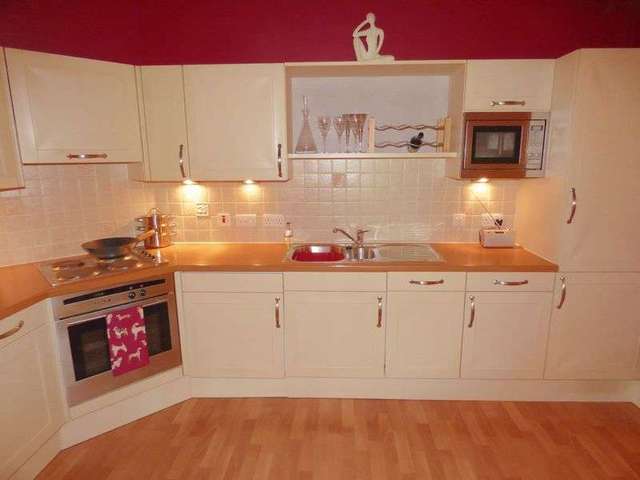  Image of 2 bedroom Flat for sale in Spruce Avenue Lancaster LA1 at 53 Spruce Avenue  Lancaster, LA1 5LB