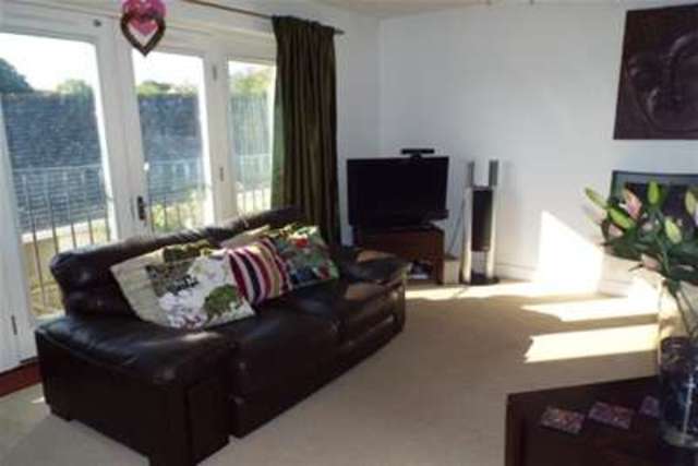  Image of 4 bedroom Detached house to rent in The Crescent St. Austell PL25 at St. Austell, PL25 4TA