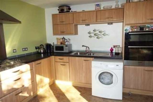  Image of 4 bedroom Detached house to rent in The Crescent St. Austell PL25 at St. Austell, PL25 4TA