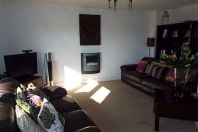  Image of 4 bedroom Detached house to rent in The Crescent St. Austell PL25 at St. Austell, PL25 4TA