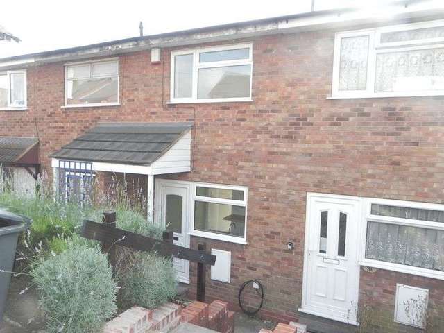  Image of 2 bedroom Terraced house to rent in St. Georges Terrace Kidderminster DY10 at St Georges Terrace  Kidderminster, DY10 1SG