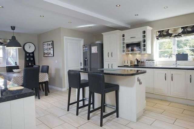  Image of 4 bedroom Detached house for sale in Alsop Way St. Neots PE19 at Alsop Way  St Neots, PE19 6AZ