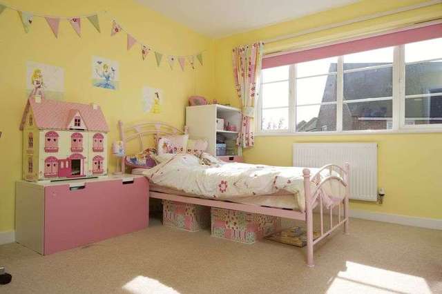  Image of 4 bedroom Detached house for sale in Alsop Way St. Neots PE19 at Alsop Way  St Neots, PE19 6AZ