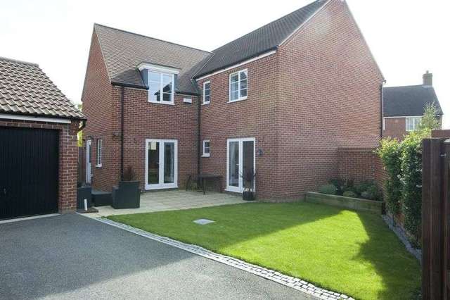  Image of 4 bedroom Detached house for sale in Alsop Way St. Neots PE19 at Alsop Way  St Neots, PE19 6AZ