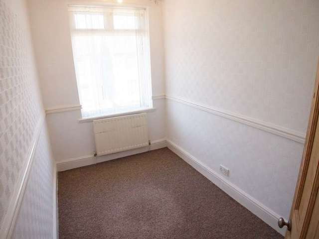  Image of 3 bedroom Detached house to rent in St. Nicholas Road Wallasey CH45 at Wallasey, CH45 8NQ
