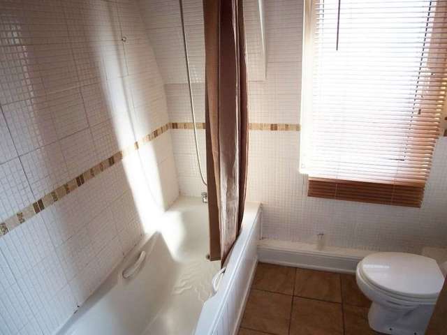 Image of 3 bedroom Detached house to rent in St. Nicholas Road Wallasey CH45 at Wallasey, CH45 8NQ