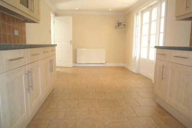  Image of 3 bedroom Semi-Detached house to rent in Stace Way Worth Crawley RH10 at Worth  Crawley, RH10 7YP