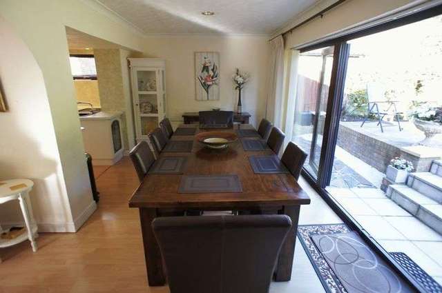  Image of 3 bedroom Detached house for sale in Stanley Road Benfleet SS7 at Stanley Road  Benfleet, SS7 3HN