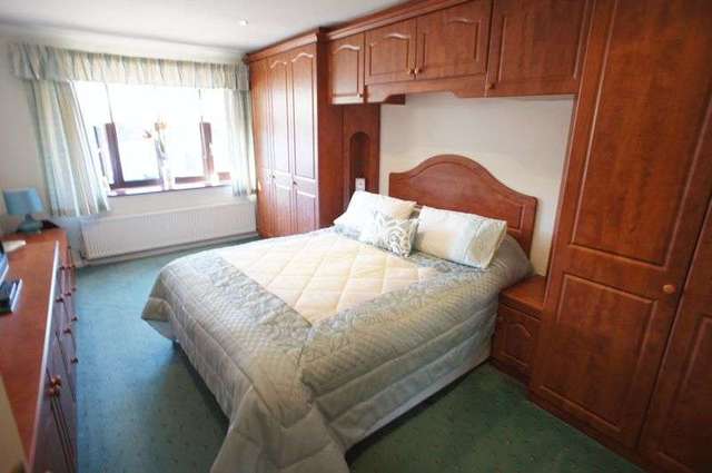  Image of 3 bedroom Detached house for sale in Stanley Road Benfleet SS7 at Stanley Road  Benfleet, SS7 3HN