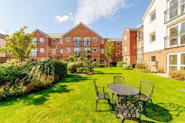  Image of 1 bedroom Flat for sale in Stanley Road Folkestone CT19 at Stanley Road Cheriton Folkestone, CT19 4RL