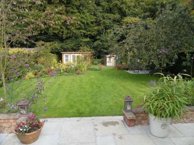  Image of 4 bedroom Detached house for sale in Old Dashwood Hill Studley Green High Wycombe HP14 at Old Dashwood Hill  Studley Green, HP14 3XD