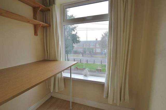  Image of 3 bedroom Terraced house for sale in Sutton Road Hull HU6 at Sutton Road  Hull, HU6 7DP