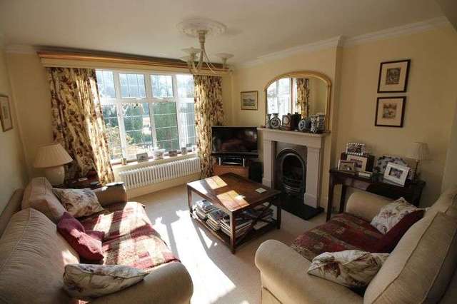 Image of 3 bedroom Detached house for sale in Chapel Road Tadworth KT20 at Chapel Road  Tadworth, KT20 5SB