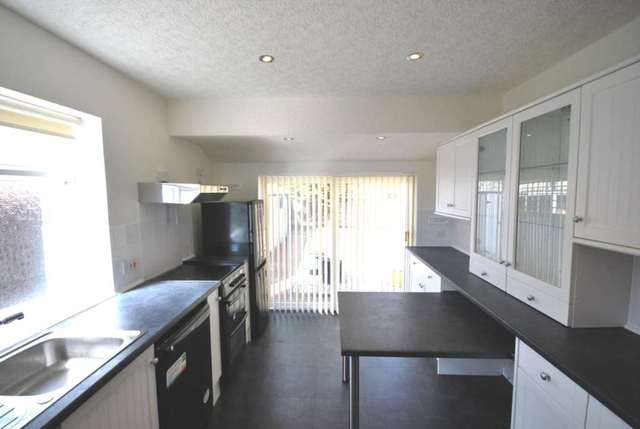  Image of 2 bedroom Detached house to rent in Tarnbrick Avenue Freckleton Preston PR4 at Tarnbrick Avenue Freckleton Preston, PR4 1PN