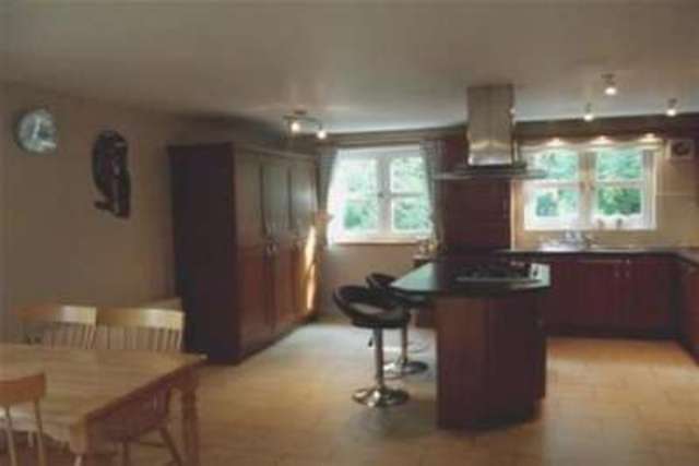  Image of 2 bedroom Flat to rent in The Fairways Bothwell Glasgow G71 at Glasgow, G71 8PF