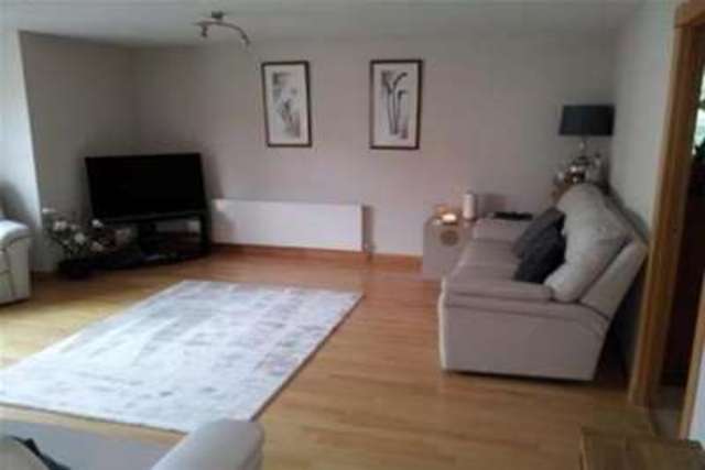  Image of 2 bedroom Flat to rent in The Fairways Bothwell Glasgow G71 at Glasgow, G71 8PF