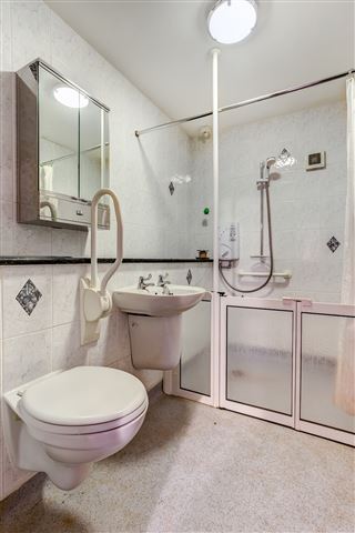  Image of 6 bedroom Detached house for sale in The Mount Congleton CW12 at The Mount  Congleton, CW12 4FD