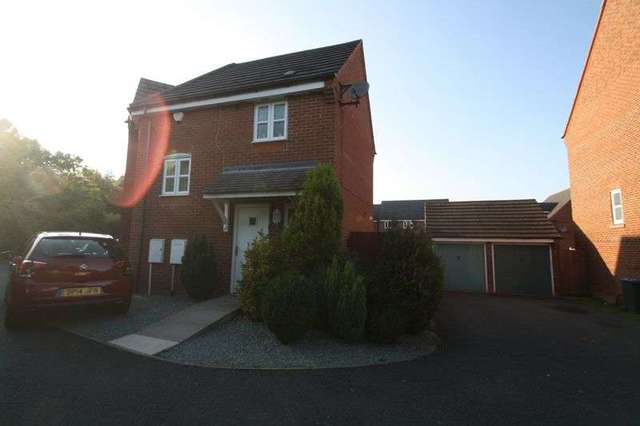  Image of 3 bedroom Semi-Detached house to rent in The Saplings Madeley Telford TF7 at The Saplings Madeley Telford, TF7 5UJ