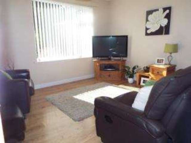  Image of 3 bedroom Terraced house for sale in Tillington Close Redditch B98 at Redditch Worcestershire Holt End, B98 0NG