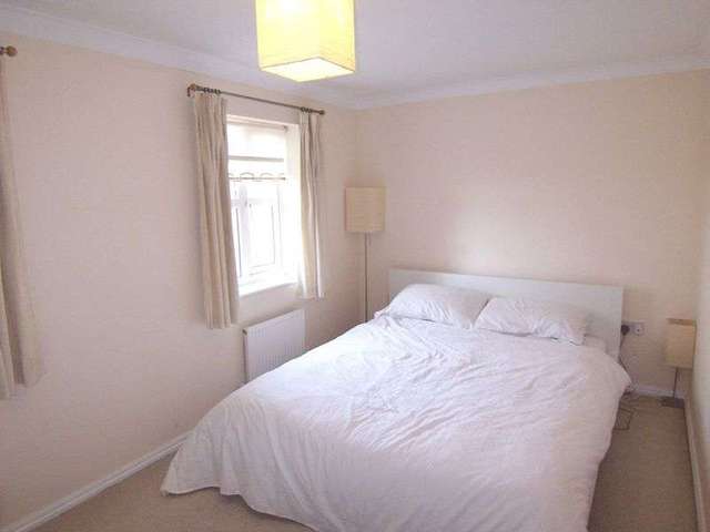 Image of 3 bedroom Terraced house to rent in Tresham Drive Grappenhall Warrington WA4 at Tresham Drive Grappenhall Warrington, WA4 3DU